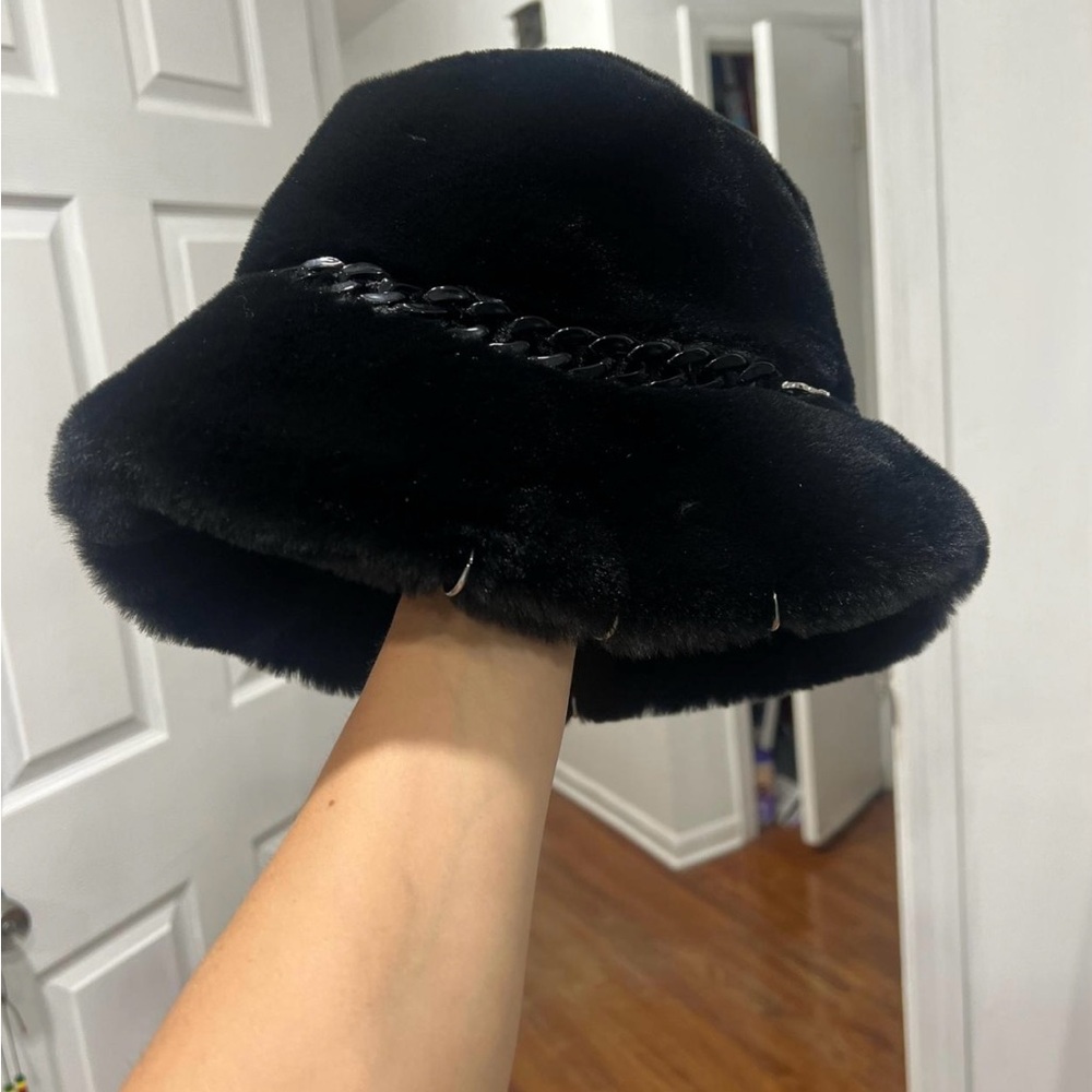 Chic Black Faux Fur Bucket Hat with Chain Detail